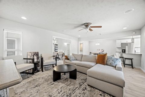 Photo of 5101 Hetherington Place, The Colony, TX 75056 (MLS # 20949220)