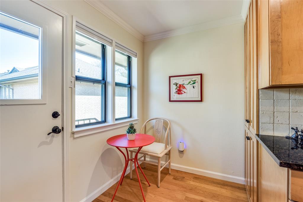 Royal Lane Condo 5800 - Residential