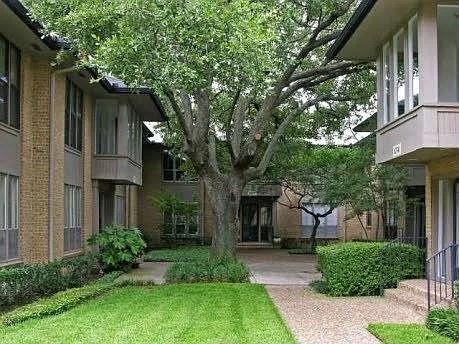 Royal Lane Condo 5800 - Residential