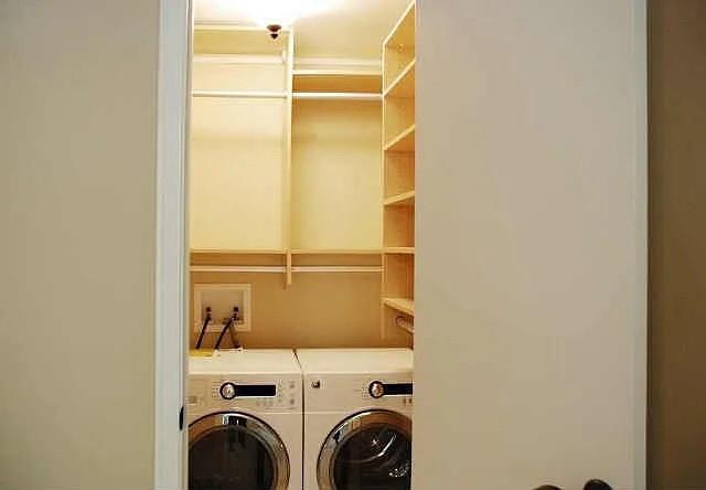 Royal Lane Condo 5800 - Residential