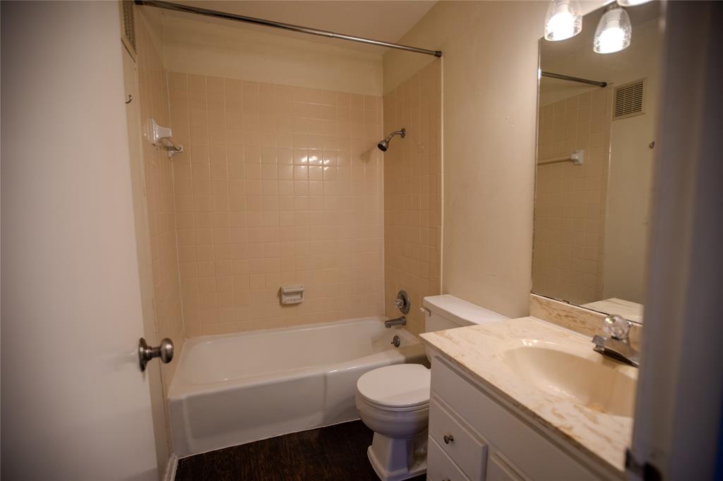 HI MOUNT ADD - Residential Lease