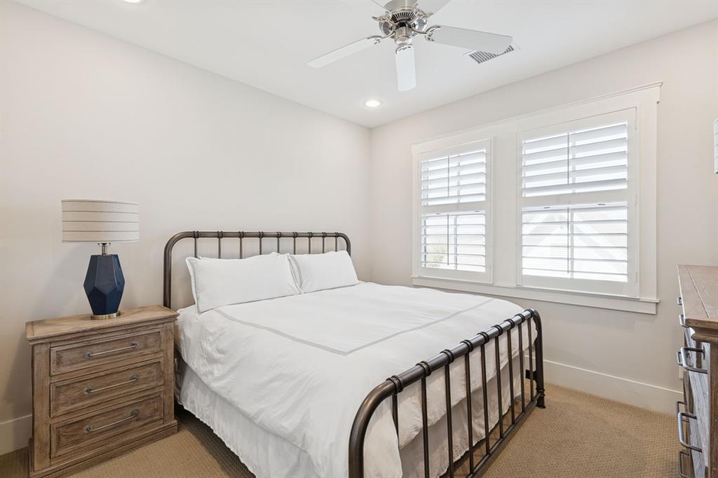 Long Cove - Residential