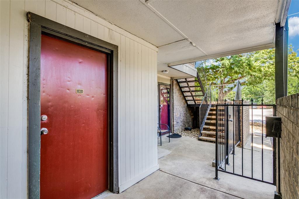 2720 Reagan Street 102C