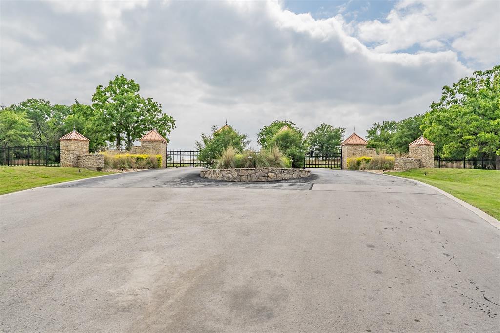 North Star Pointe - Land