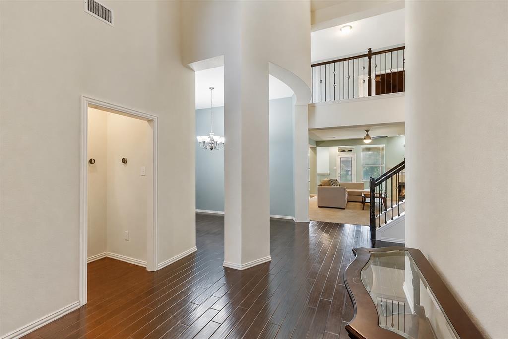 7230 Lake Hill Trail