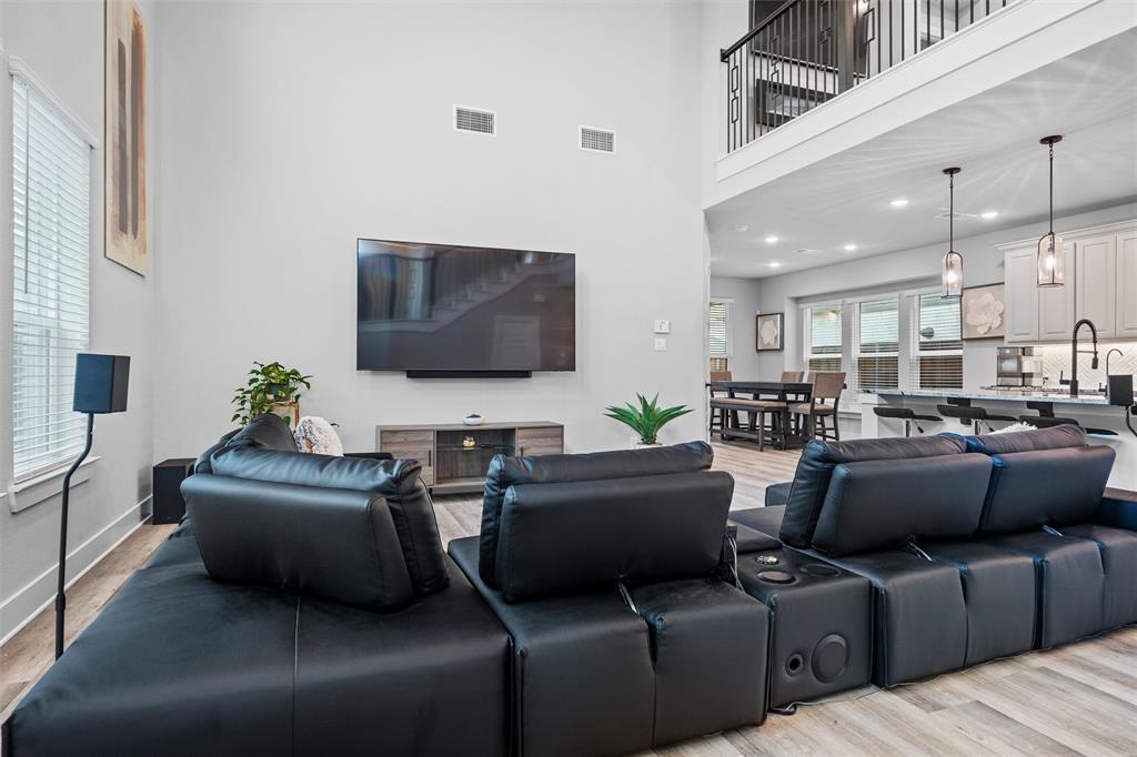 1004 Goldenrod Drive