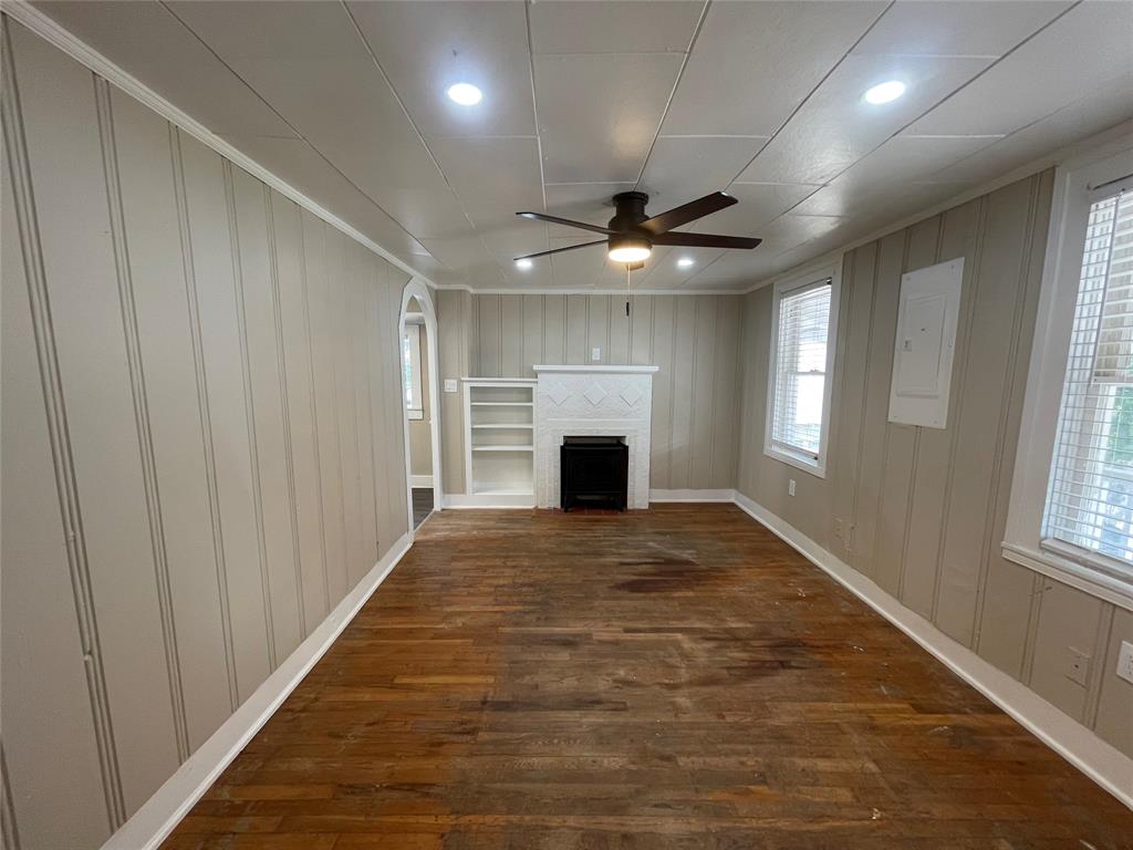 Chamberlain Arlington Heights 1st - Residential Lease