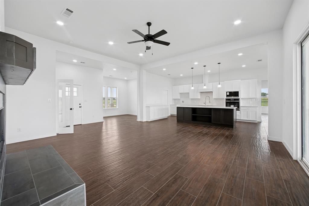 1224 Durham Lane