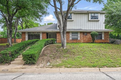 4705 Woodview Street Arlington TX 76013