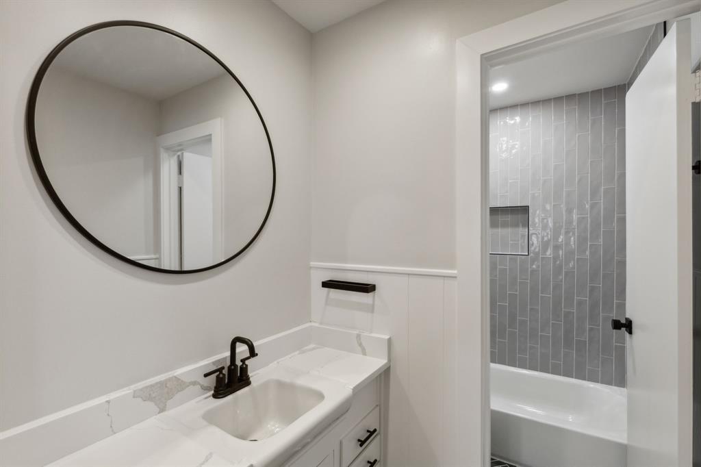 Park Forest 03 Inst - Residential Lease