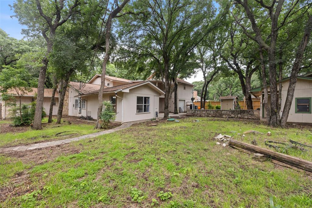 6308 Navaho Trail