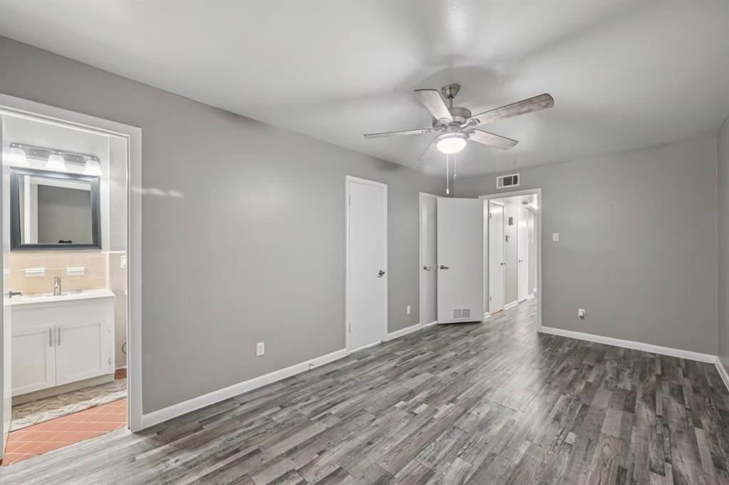 6151 E Mockingbird Lane