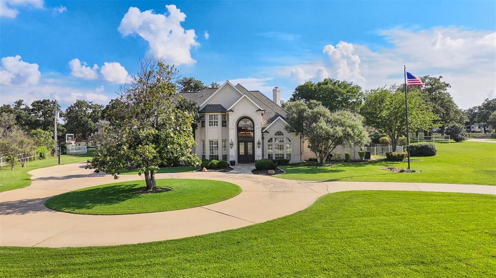 6050 Oak Hollow Drive