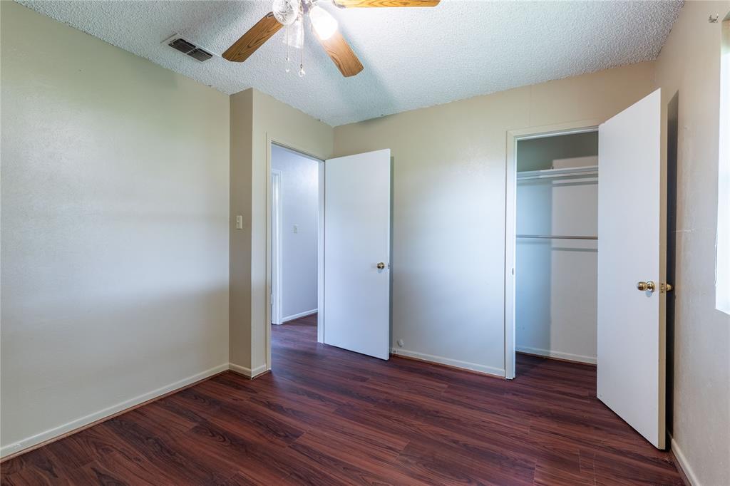 THOMAS SMITH - Residential