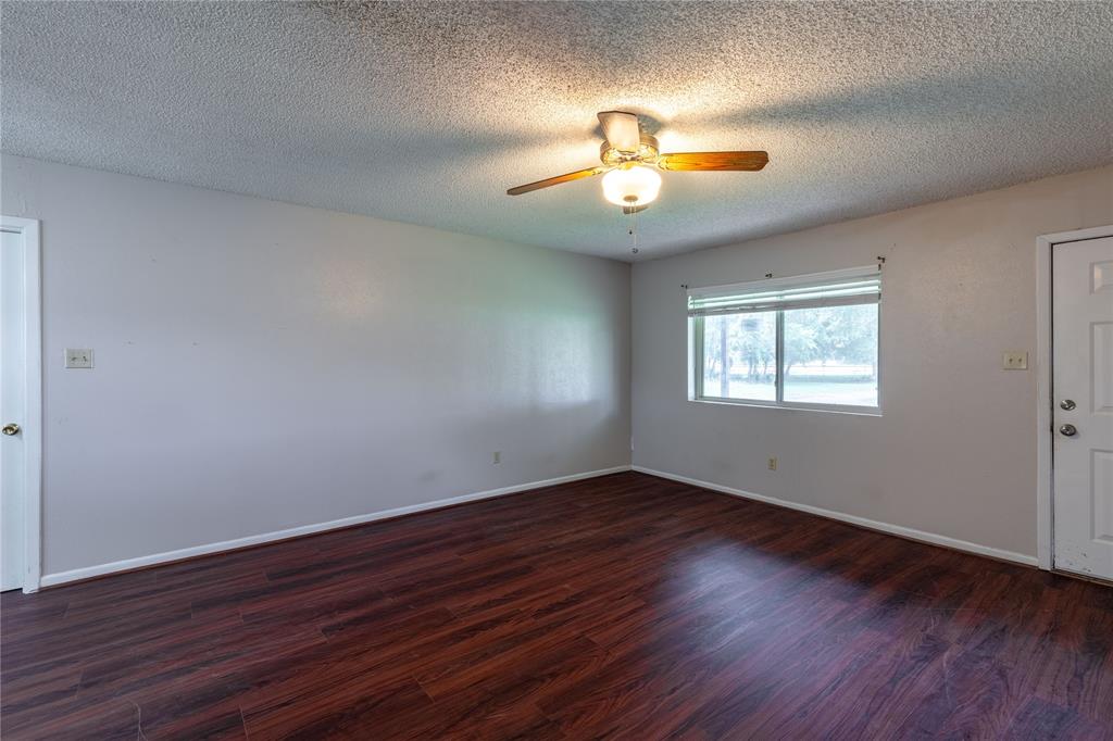 THOMAS SMITH - Residential