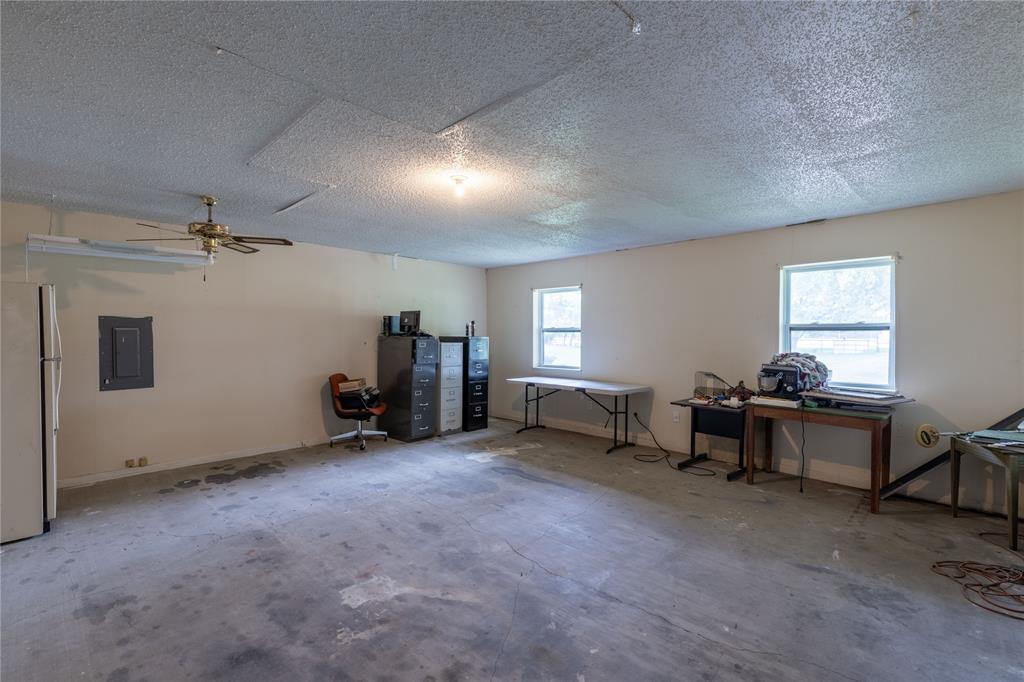 THOMAS SMITH - Residential