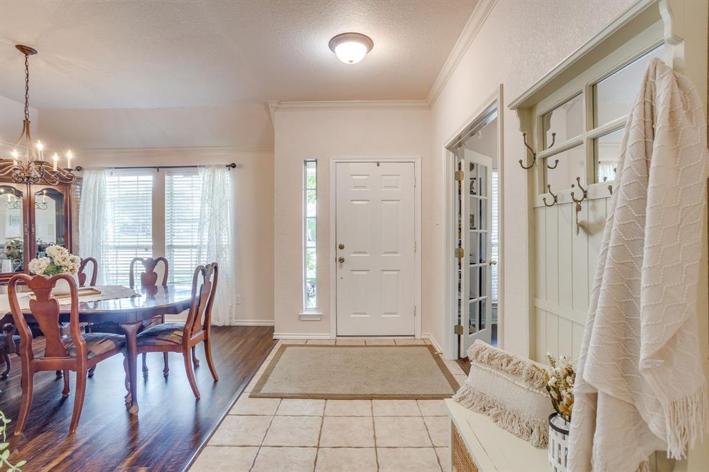 853 Royal Oak Lane