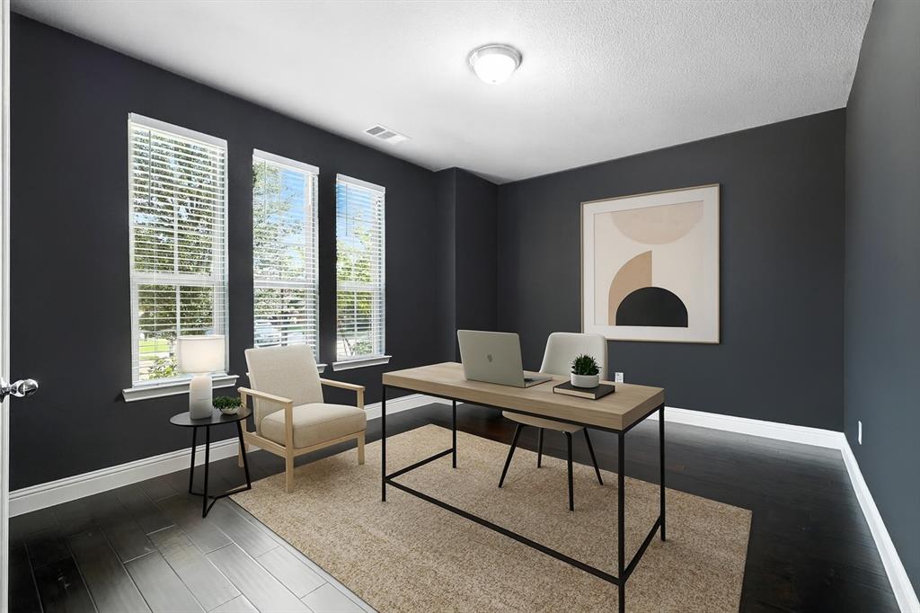 9920 Pikes Peak Place