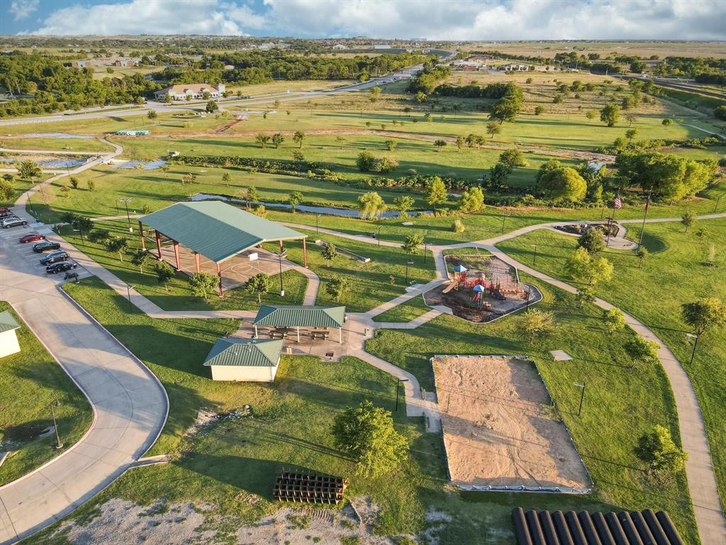 Town Haslet - Residential Lease