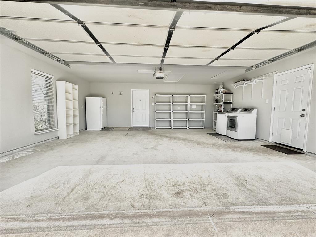 Town Haslet - Residential Lease