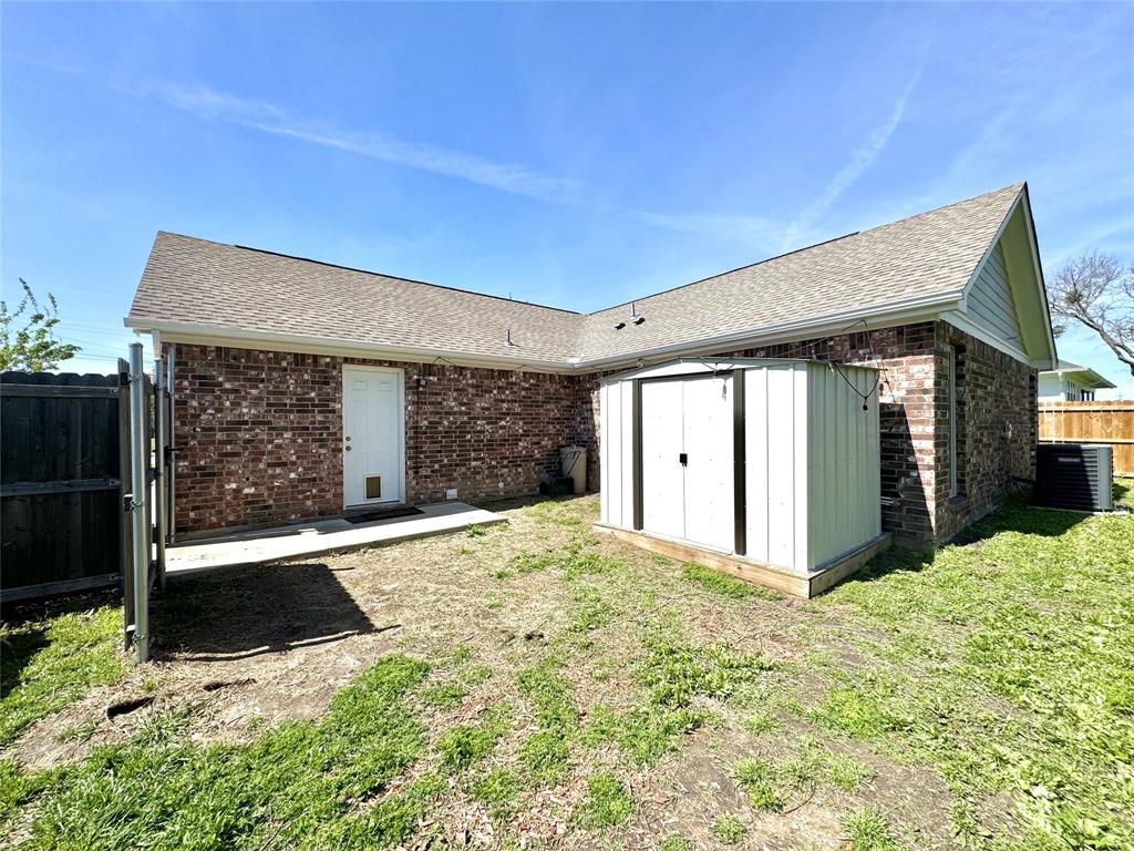 Town Haslet - Residential Lease