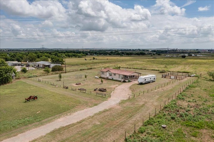Photo 1 of 28 — 5680 County Road 1217, Cleburne, TX 76033