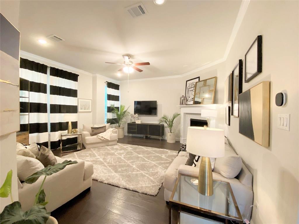 Palisades - Residential Lease