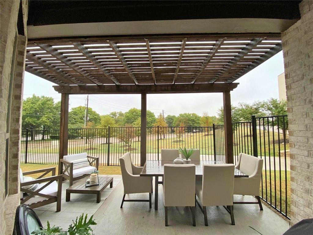 Palisades - Residential Lease