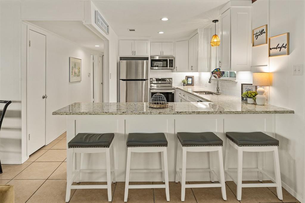 Royal Oaks Sec 01 - Residential