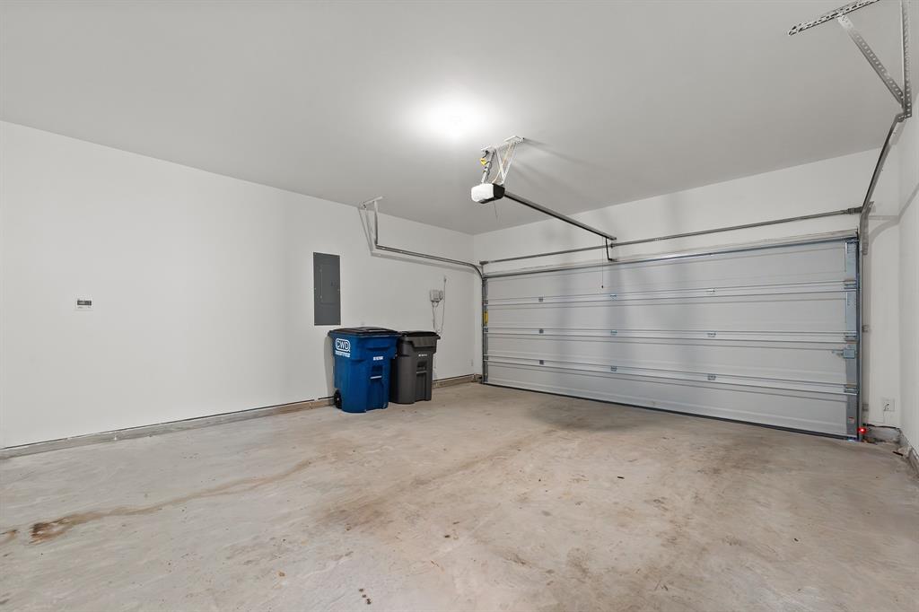 Elevon - Residential