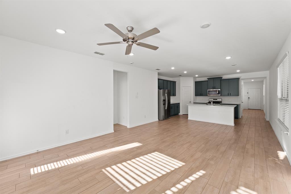 Elevon - Residential