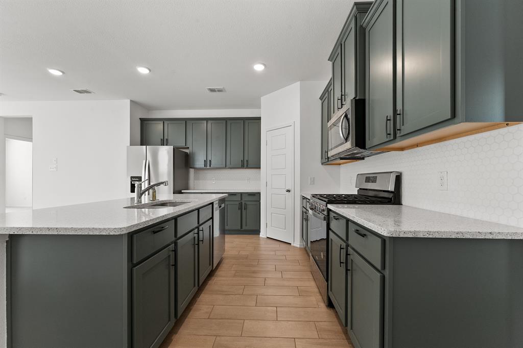 Elevon - Residential