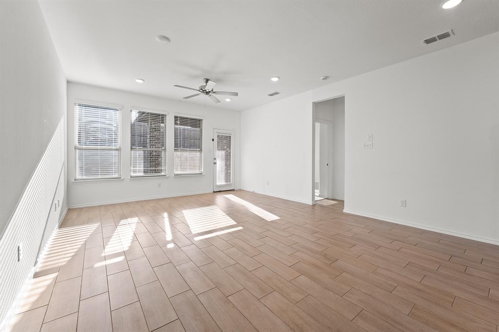 Elevon - Residential