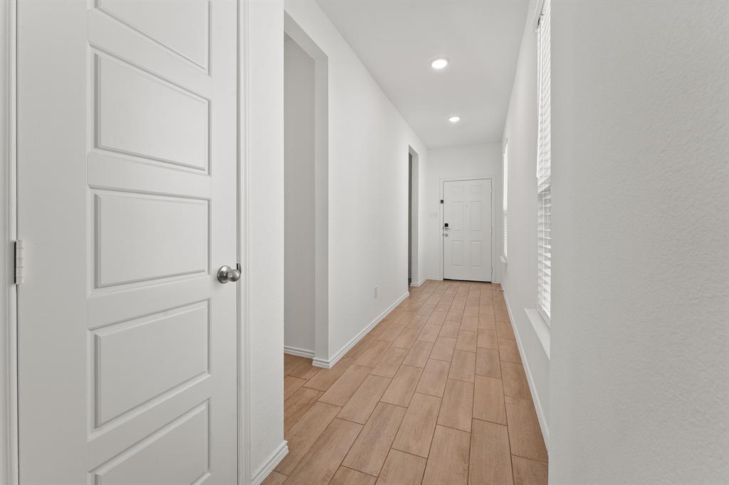 Elevon - Residential