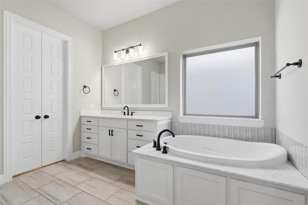 Arabella-Burleson - Residential