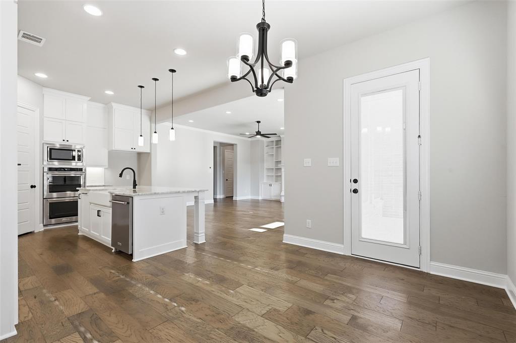 Arabella-Burleson - Residential