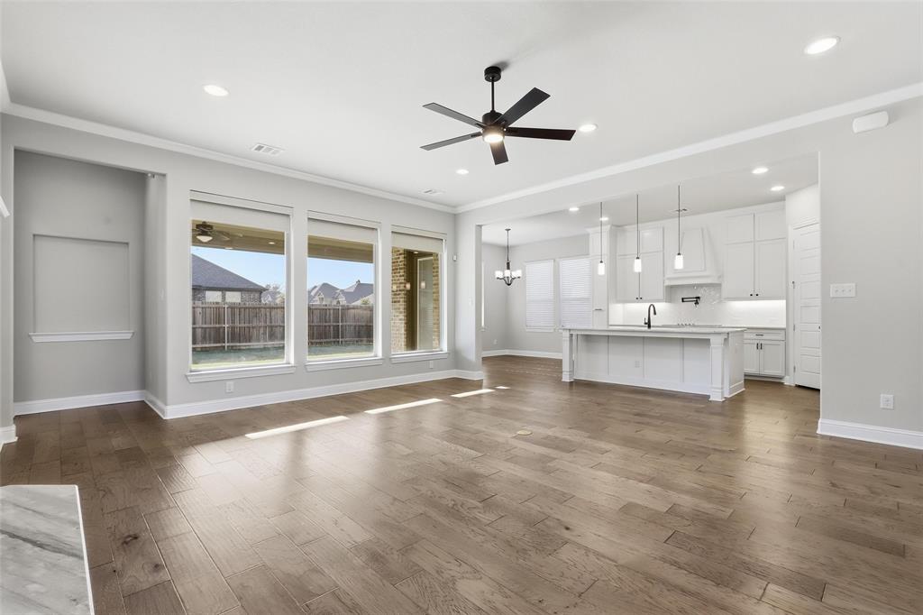 Arabella-Burleson - Residential