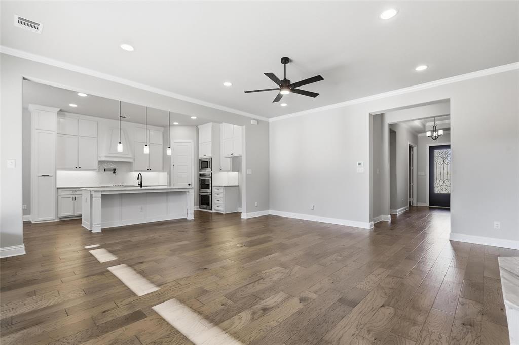 Arabella-Burleson - Residential