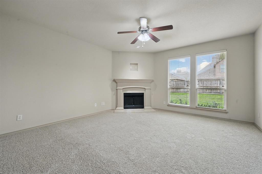 Denton, Texas 76226, United States, 3 Bedrooms Bedrooms, ,2 BathroomsBathrooms,Residential,Pending,102941