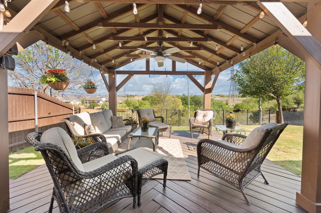 15532 Pioneer Bluff Trail