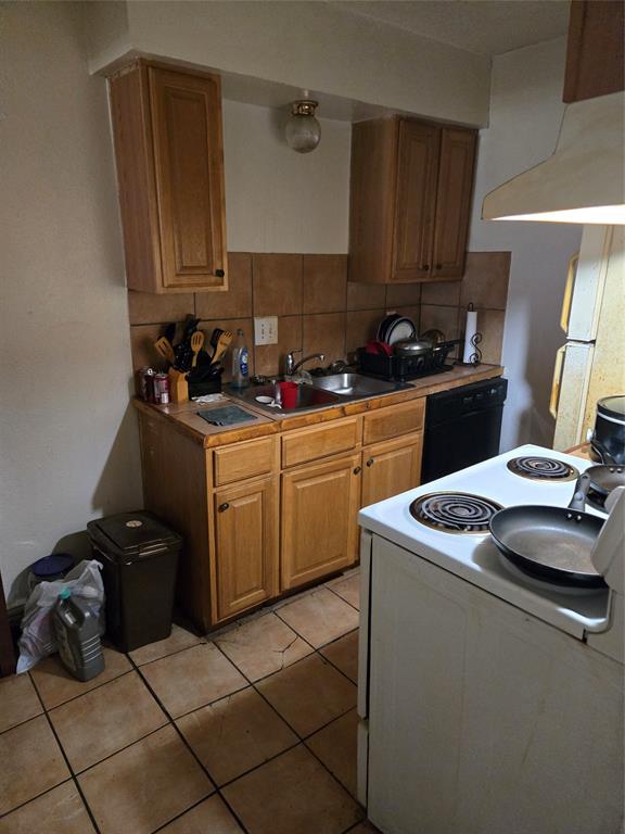 5055 Ridglea Lane 1103
