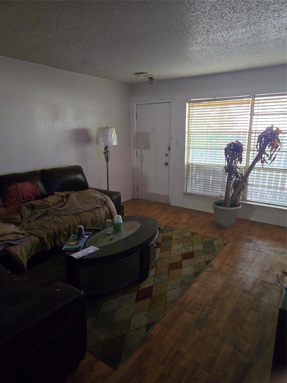 5055 Ridglea Lane 1103
