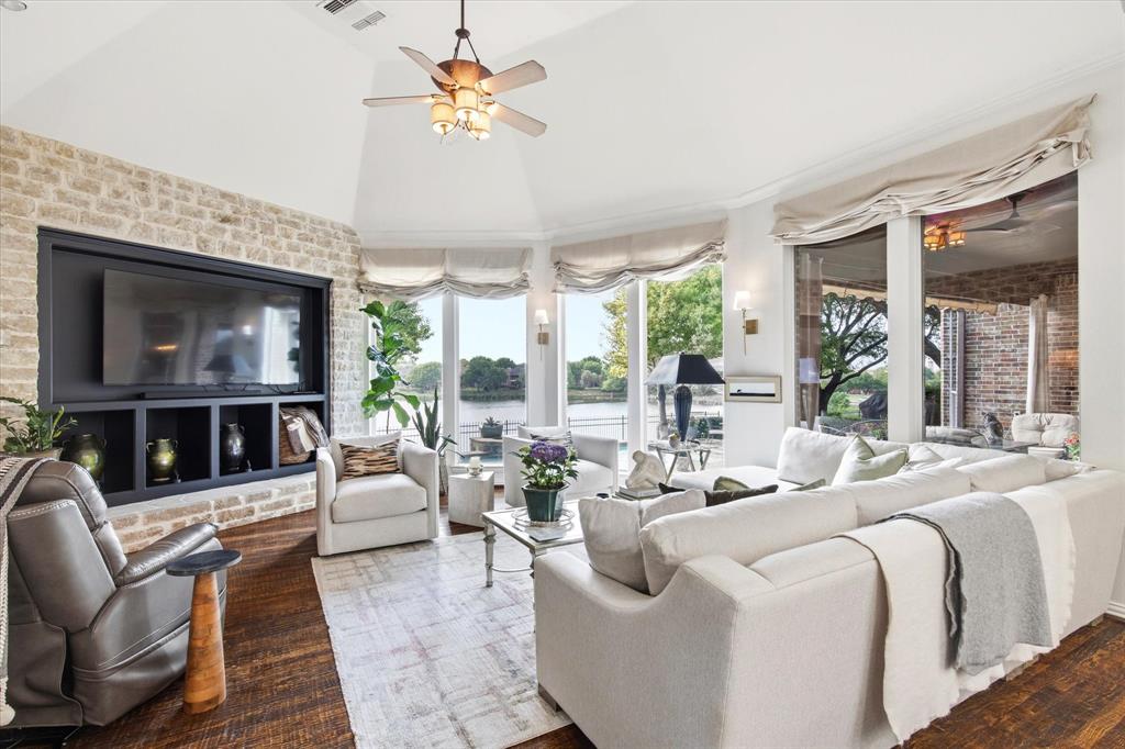 Wildwood Crossing - Residential