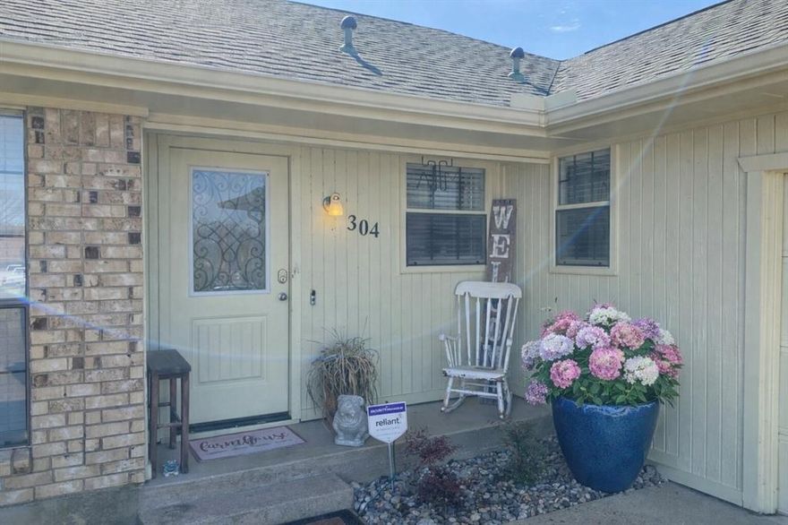 This adorable home in the heart of downtown Prosper has been lovingly cared for by its current owner and is ready for its next chapter. The open concept  kitchen features a beautiful farmhouse sink perfect for preparing meals, while looking out the window at the kids playing in the neighborhood. Enjoy the small town charm and convenience of being within walking distance to both the middle and high school right here in downtown Prosper. This home offers three bedrooms and two bathrooms, providing comfortable living for families or anyone looking to enjoy the vibrant Prosper community. For added peace of mind, the property includes a home warranty through September 2029 covering major appliances. Don’t miss this opportunity to own a charming home in  one of Prosper’s most desirable locations!