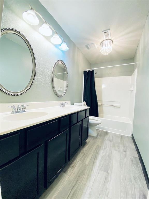 TRLS OF CHESTNUT MEADOW PH 2 - Residential Lease