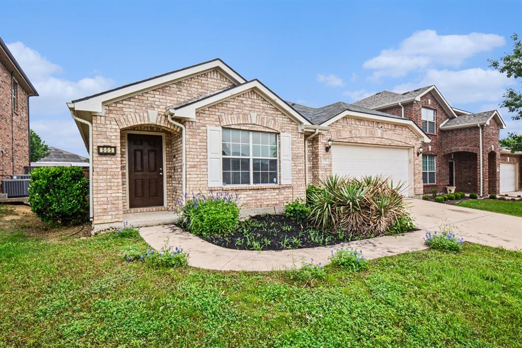 505 Creekside Drive