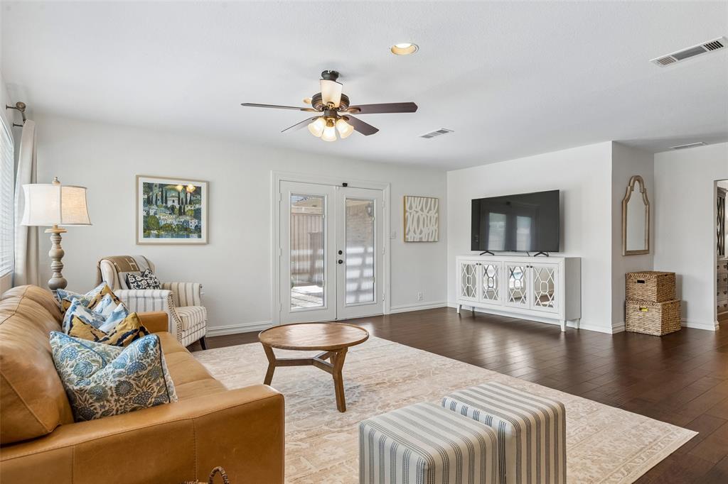 Prestonwood 03 - Residential