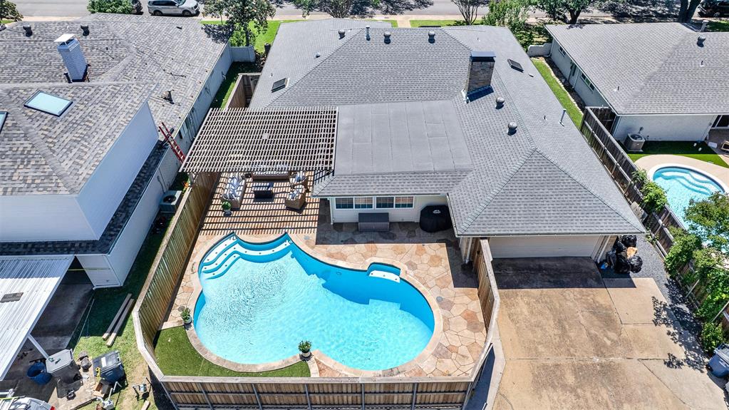 Prestonwood 03 - Residential