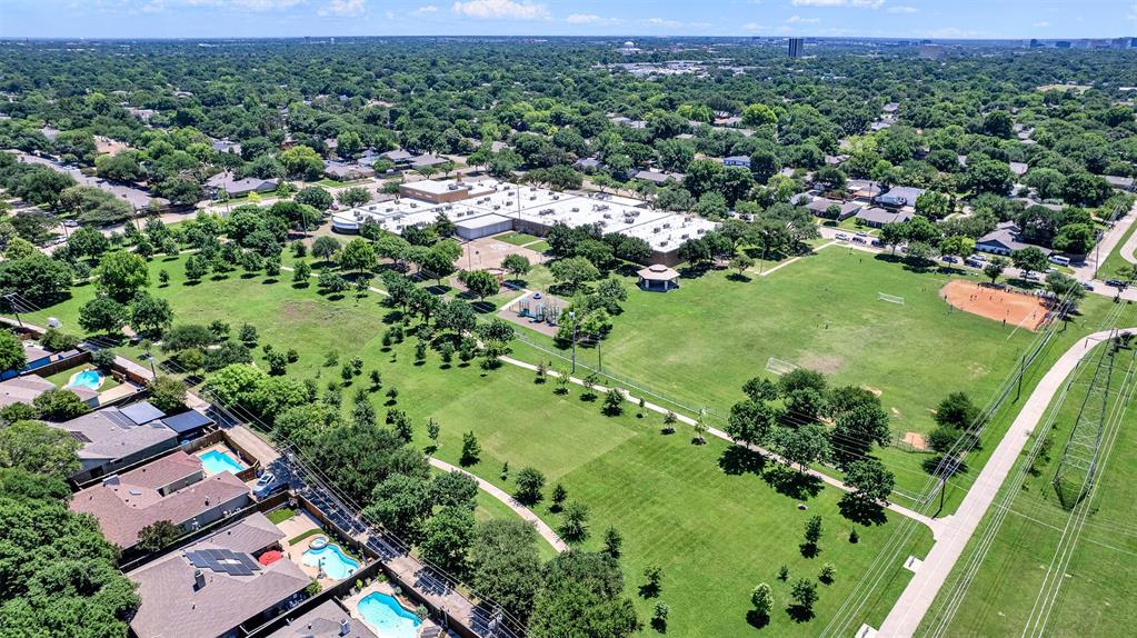 Prestonwood 03 - Residential