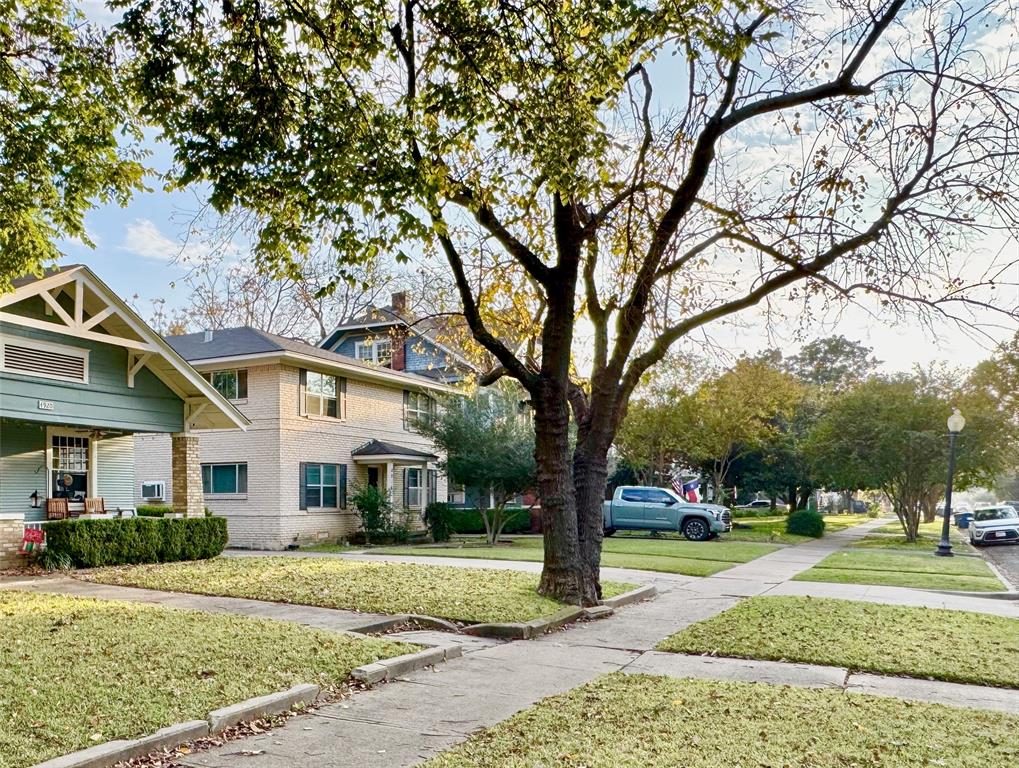 Munger Place 01 - Residential Lease